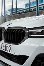 BMW 540i M Performance Accessories 2020 года